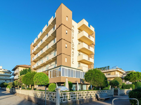 Hotel Diplomatic