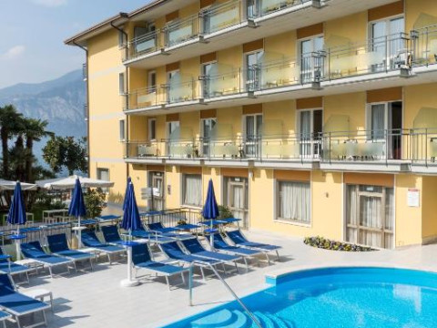 Hotel Drago - Garda Lake Collection