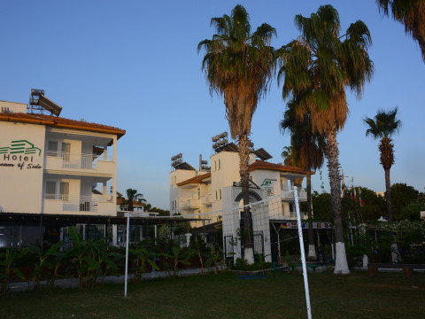 DREAM OF SIDE HOTEL