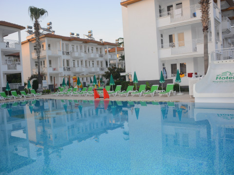 DREAM OF SIDE HOTEL