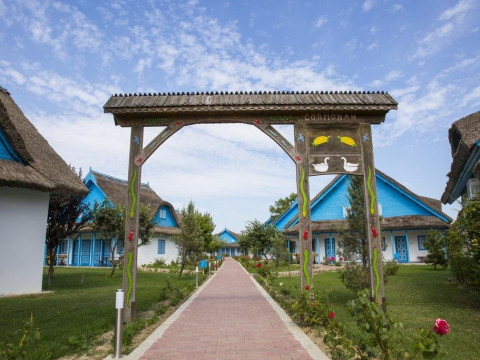 CORMORAN RESORT