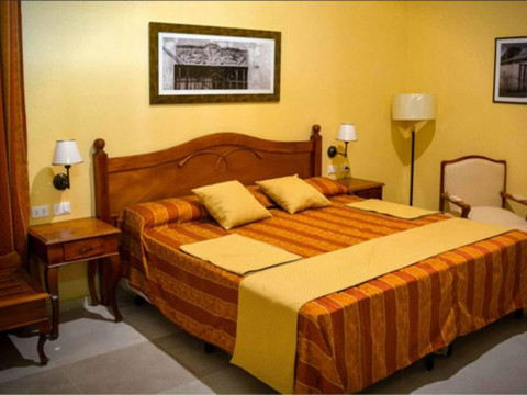 Hotel E Saratoga