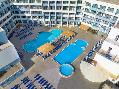 Riviera Hotel and SPA
