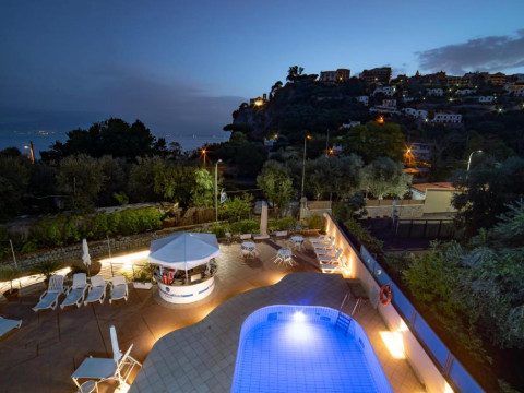 Hotel Eden Bleu