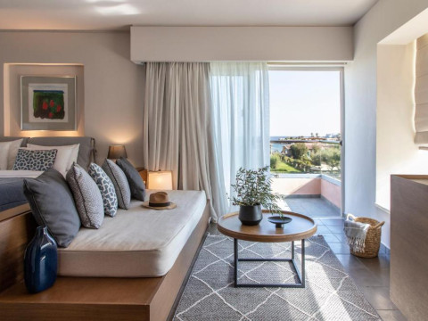 Hotel Eden Roc Resort