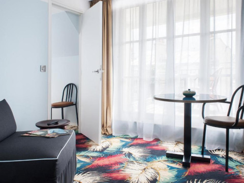 Hotel Eiffel Blomet