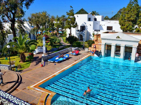 Hotel El Pueblo Tamlelt