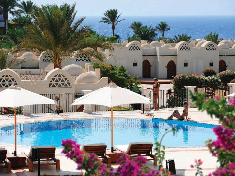 Reef Oasis Beach Resort