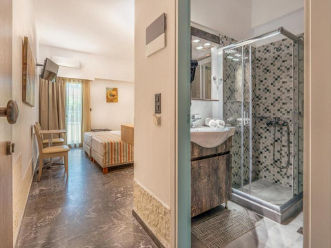 Hotel Erato