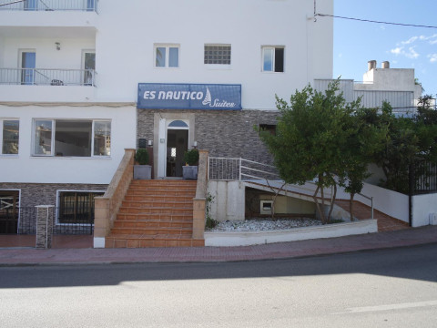 Hotel Es Nautico Suites