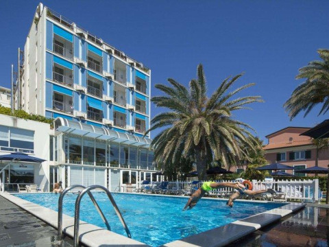 Hotel Excelsior