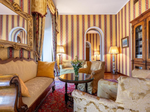 Hotel Excelsior Palace