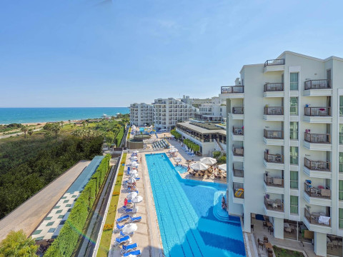 Royal Atlantis Resort 