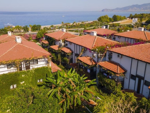 Titan Club Hotel
