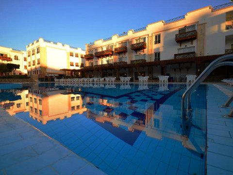 FALCON NAAMA STAR HOTEL_