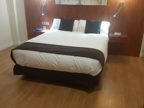 Hotel Familia Conde