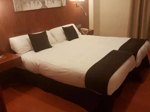 Hotel Familia Conde