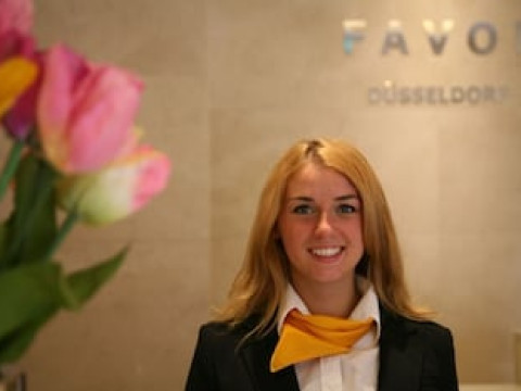 HOTEL FAVOR