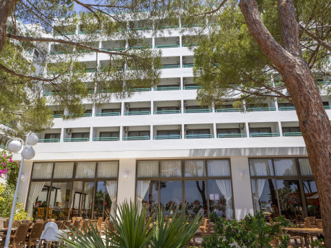 HOTEL GRAND EFE