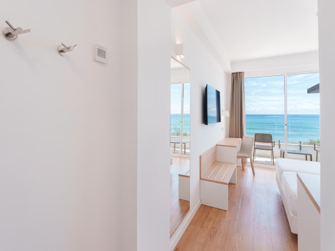 Hotel Ferrer Concord