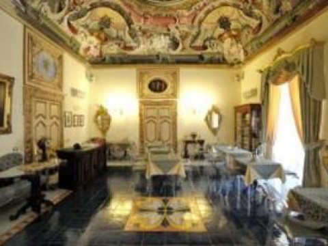 HOTEL FLORIDIANA