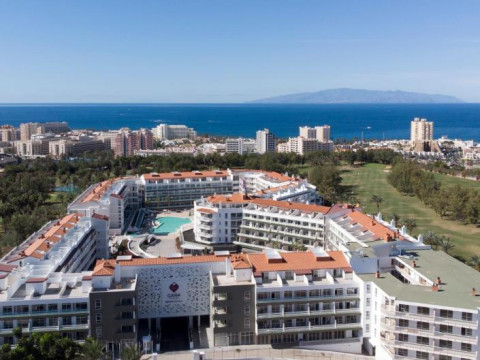 Hotel Gara Suites Golf & Spa