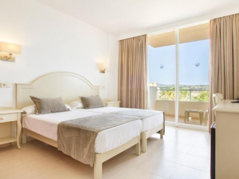 Hotel Garbi Cala Millor