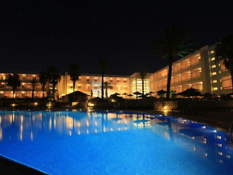 Hotel Garbi Costa Luz