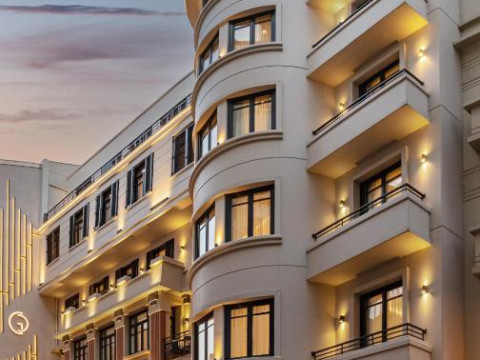 Hotel Gleam Collection
