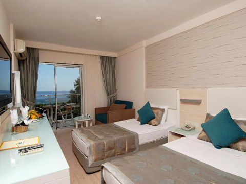 Hotel Grand Okan