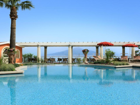 Hotel Grand Royal