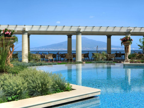 Hotel Grand Royal
