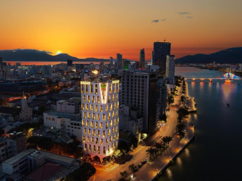 Hotel HAIAN Riverfront Da Nang