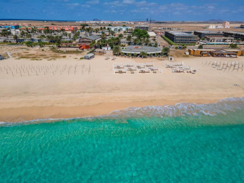 Hotel Halos Casa Resort