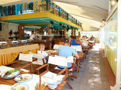 Hotel Hanioti Grand Victoria