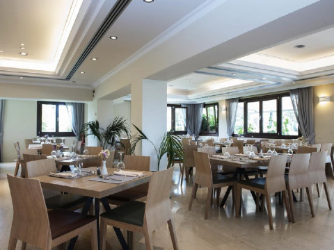MiraMare Hotel