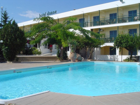 Danae Hotel