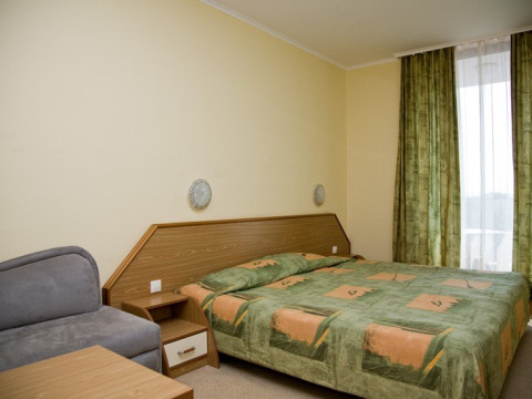 HRIZANTEMA HOTEL