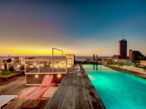 Hotel IKYK