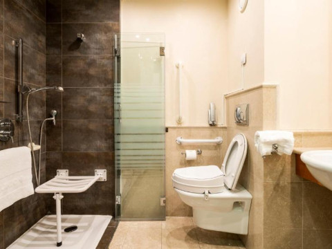 Hotel ILUNION Aqua 3