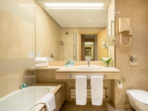 Hotel ILUNION Pio XII