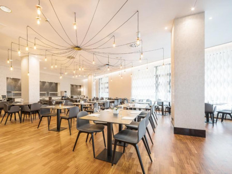 Hotel ILUNION Pio XII