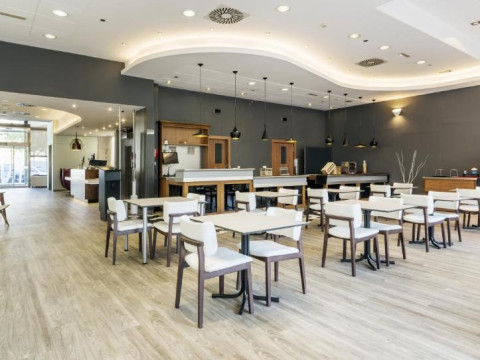 Hotel Ilunion Valencia 3