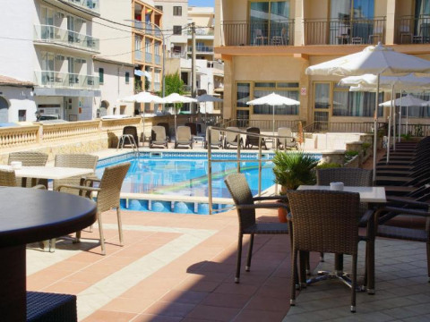 Hotel Iris