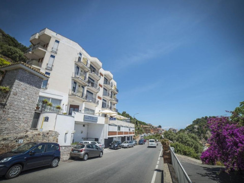 Hotel Isola Bella