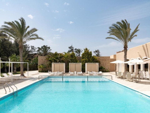 Hotel JAZ Neo Almazino