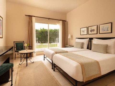 Hotel JAZ Neo Almazino