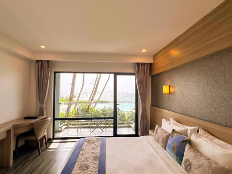 Hotel Kaani Grand Seaview
