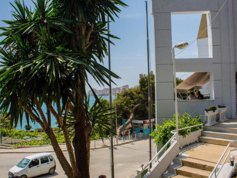 Hotel Kapllani