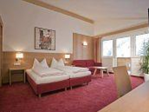 Hotel Karl Schranz